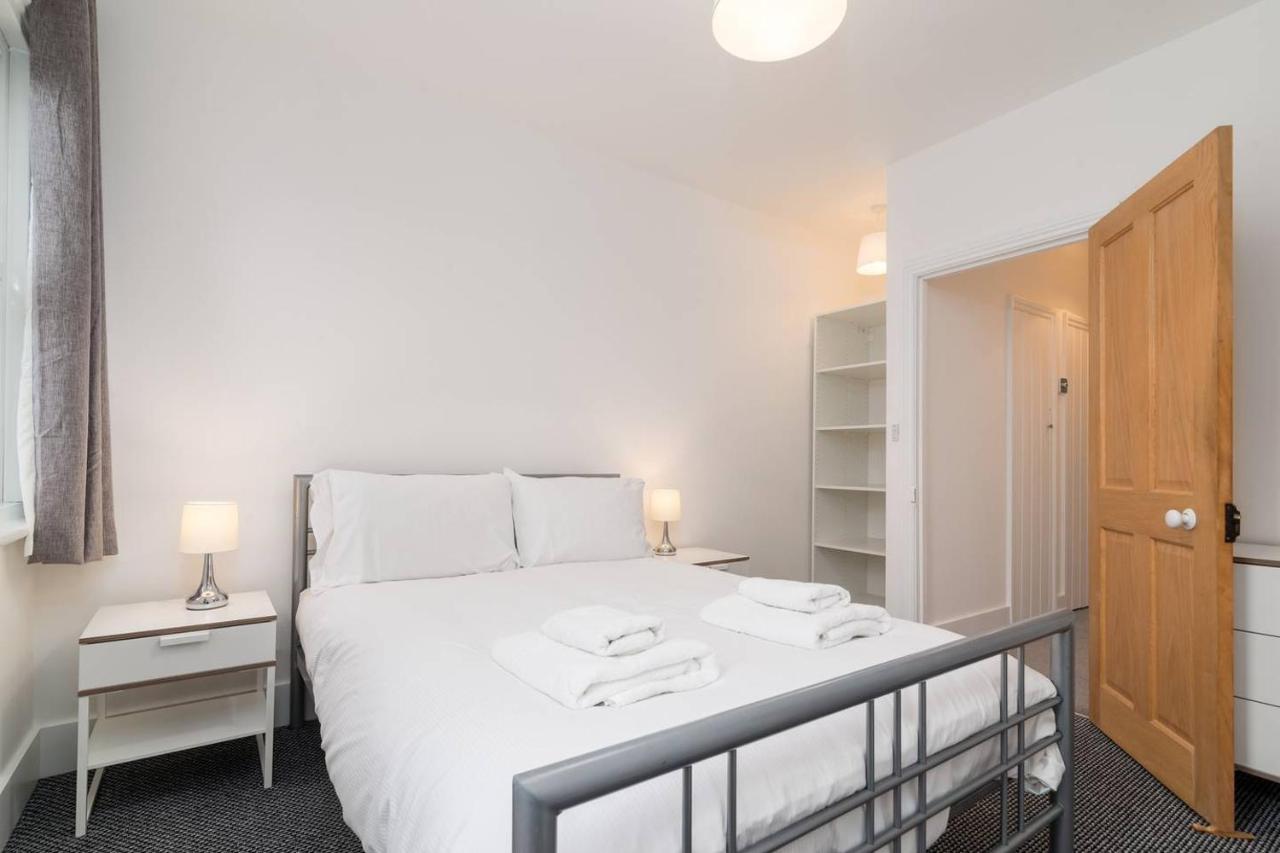 Guestready - Modern 2-Bed For 4 In Golders Green! 런던 외부 사진