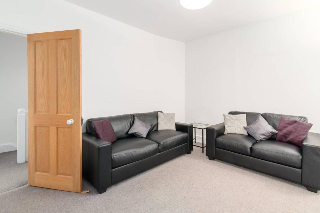 Guestready - Modern 2-Bed For 4 In Golders Green! 런던 외부 사진